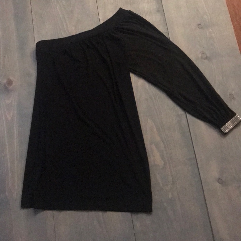 One shoulder dress